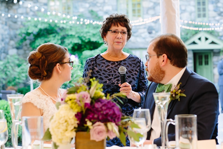 mother of the bride toasts the couple, photo by Kelly Benvenuto
