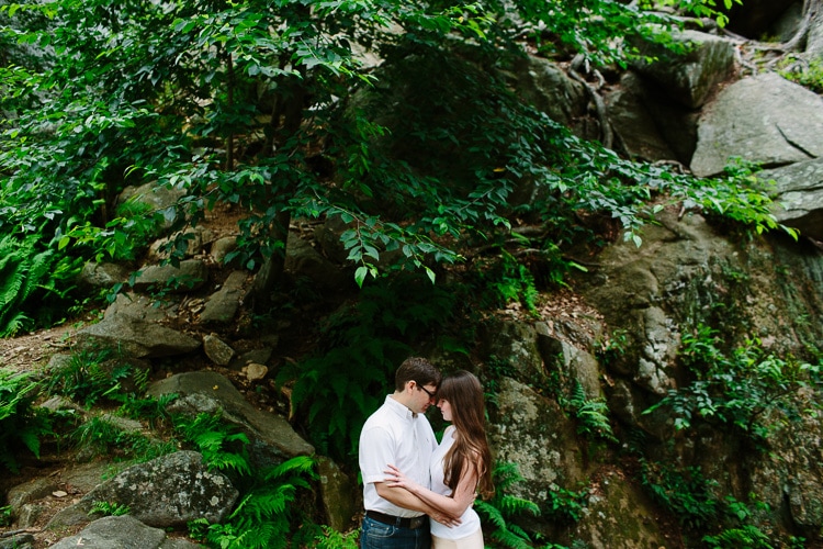 intimate Massachusetts engagement photography, image by Kelly Benvenuto