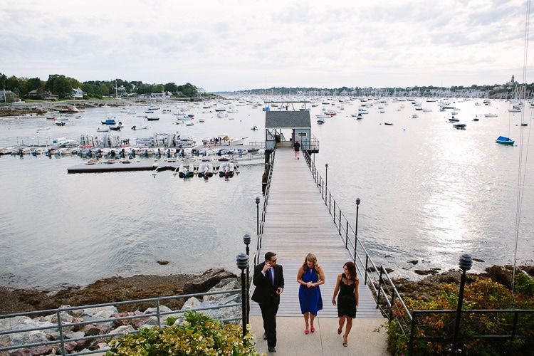 guests arrive for wedding ceremony at the Corinthian Yacht Club, Marblehead MA