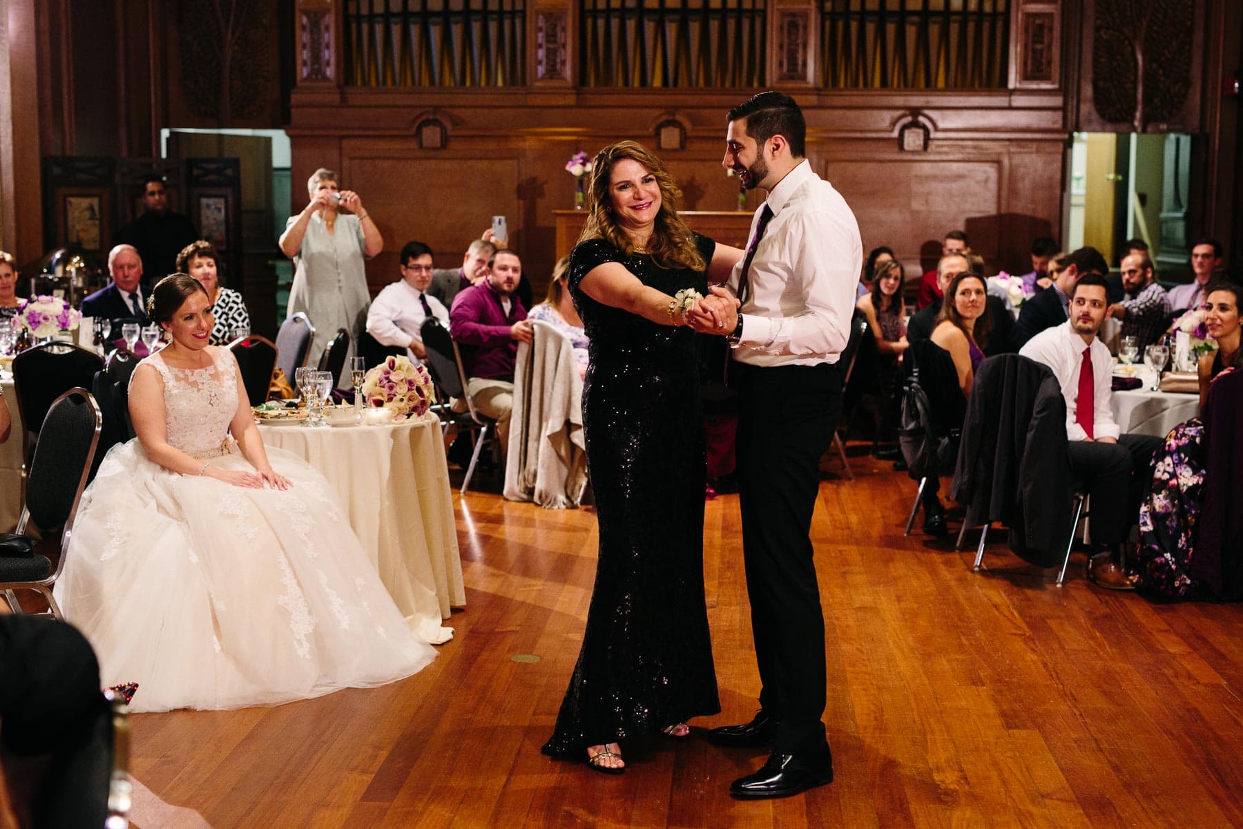 Lauren and George's Dane Estate wedding | Kelly Benvenuto Photography | Boston wedding photographer