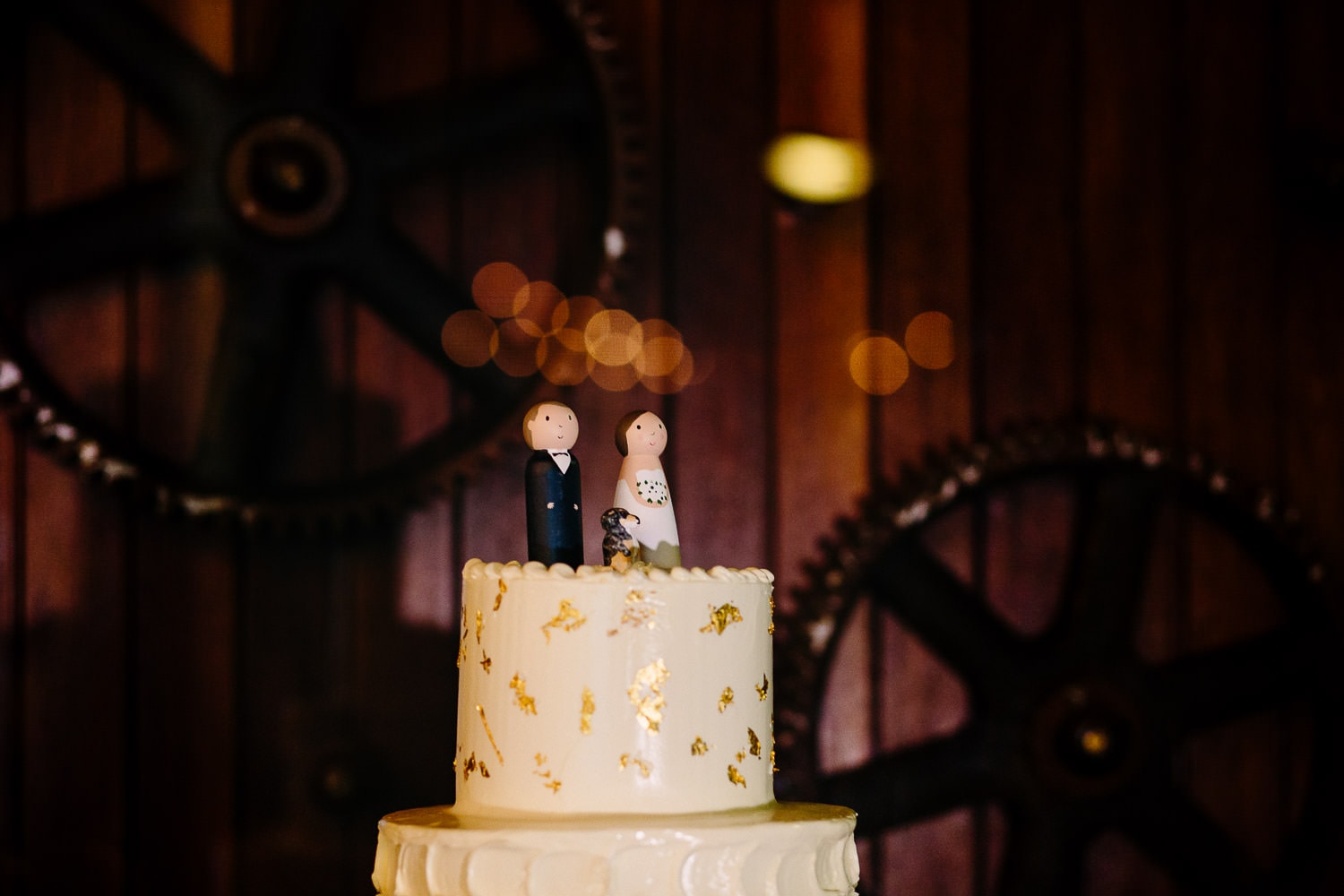 detail of wedding cake